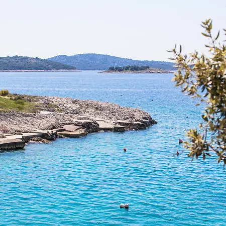 Apartman Spacious Terrace Rogoznica (Sibenik-Knin)