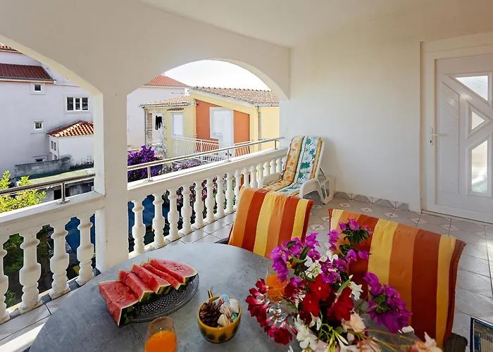 Spacious Terrace Rogoznica (Sibenik-Knin)